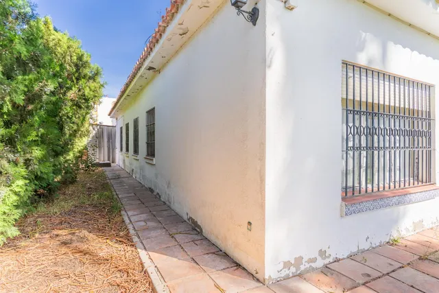 MAGNÍFICO CHALET EN CREVILLET — 9