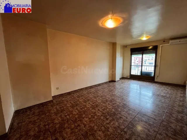 Piso en venta con ascensor en Tavernes de la Valldigna - foto 2