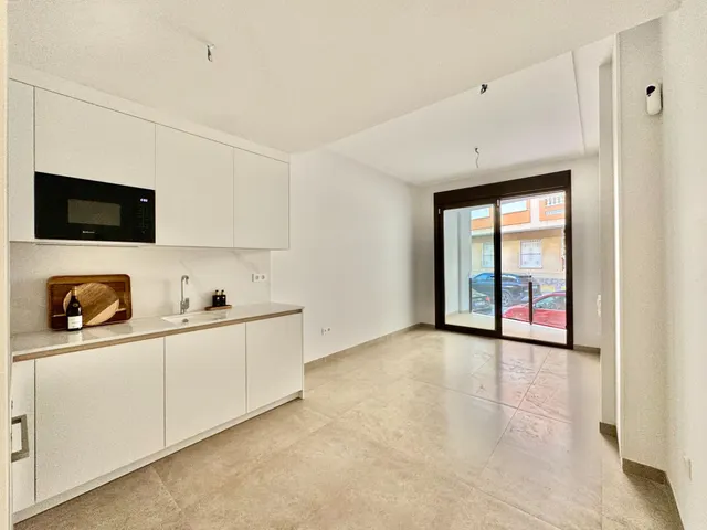 apartamento moderno a solo 500 metros de playa los locos — 14