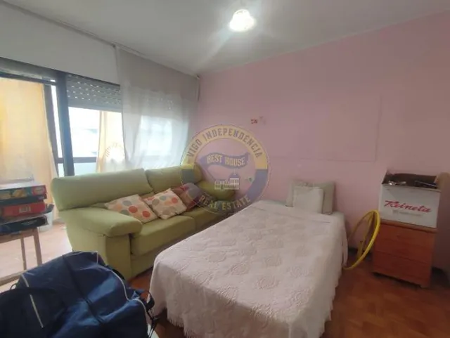 Exclusiva vivienda de gran amplitud en pleno centro de Vigo, entorno Pizarro — 19
