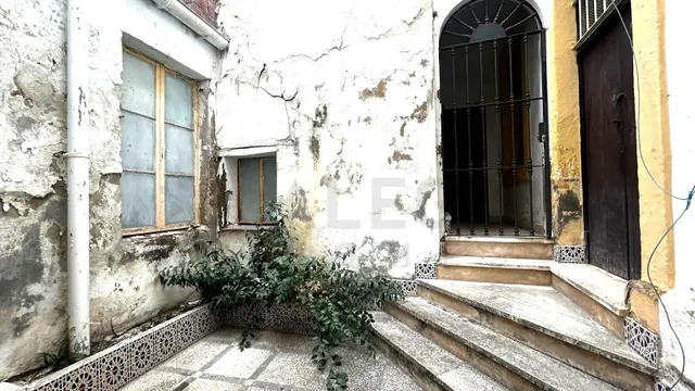 Propiedad emblemática en el centro de jerez — 11