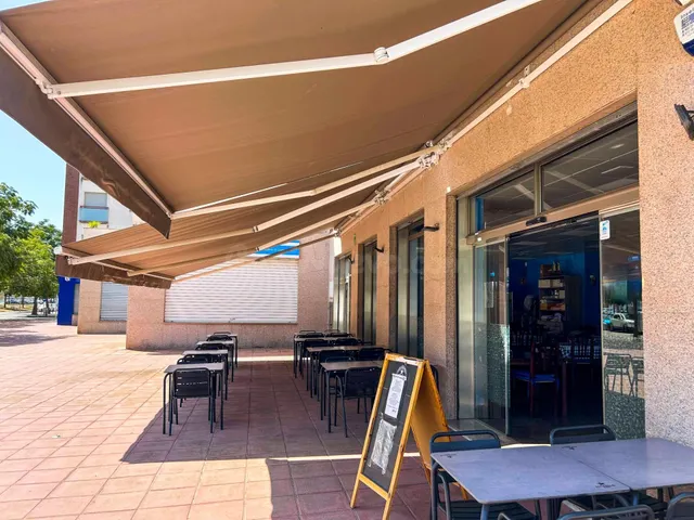Un acogedor restaurante ubicado en una zona prestigiosa de l - foto 3