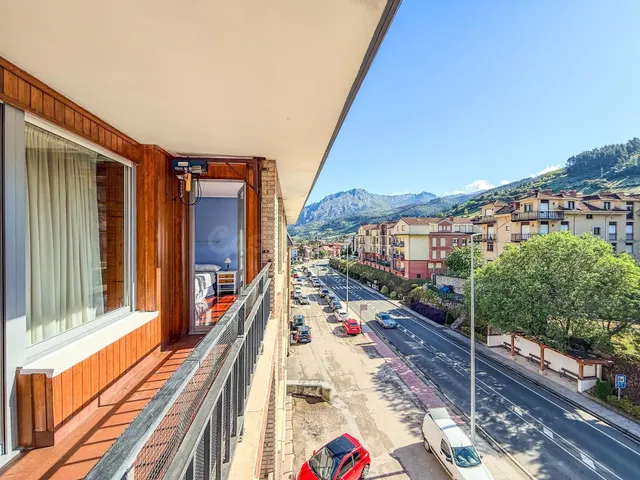¡EL PISO QUE MARCA LA DIFERENCIA EN OJEDO! 4 habitaciones, 2 - foto 3