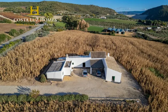 CASA DE CAMPO EN ARCOS DE LA FRONTERA - foto 2