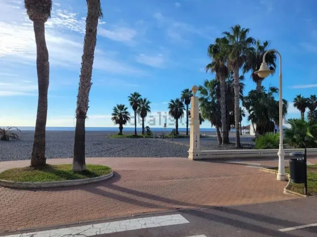 Piso 2 habitaciones 80m² en venta - Playa De Poniente — 14