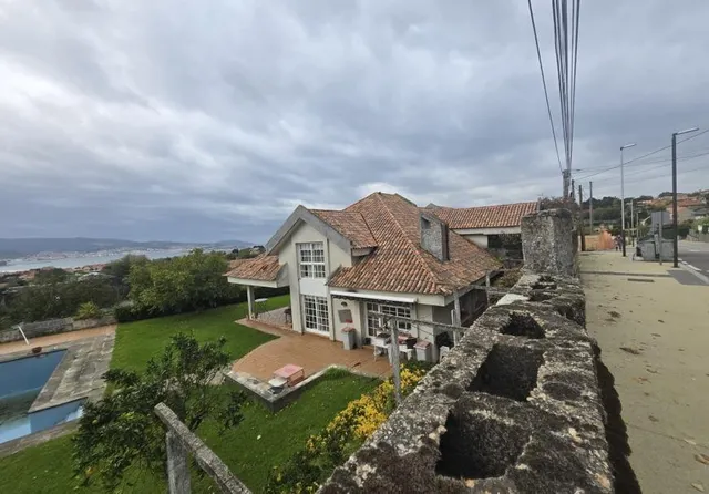 CASA en Nigrán. Alquilado. No se Puede Visitar. - foto 3