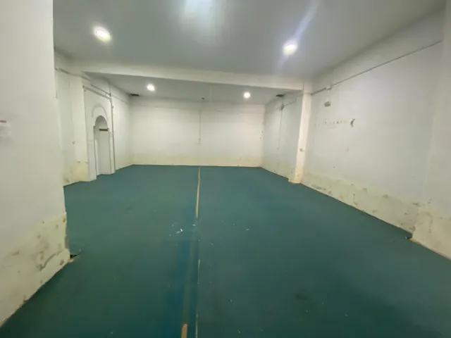 Local Comercial en Vilanova del cami de 150m2 , diafano con  muchas posibilidades. — 6