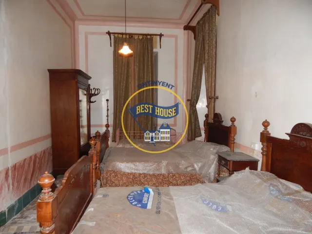CASA HISTÓRICA CON TERRENO URBANO A LA VENTA EN MONTAVERNER!!! — 30