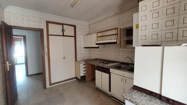 PISO PARA REFORMAR EN LA BAÑEZA — 16