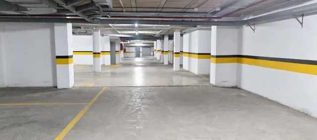 Piso con garaje y terraza en la zona de chapin — 18