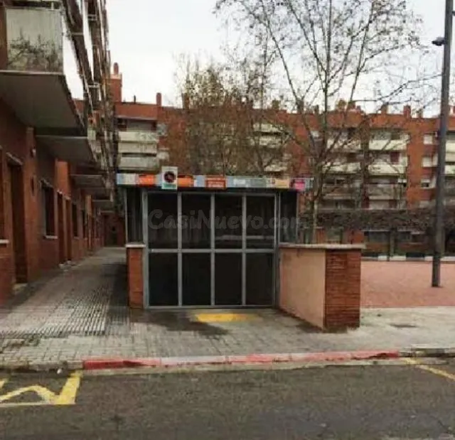SE VENDE PLAZA DE APARCAMIENTO EN SABADELL, ZONA EIXAMPLE