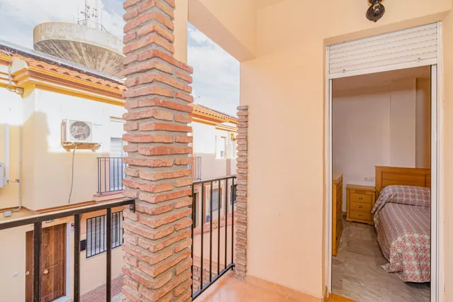 OPORTUNIDAD EN VENTA DE CASA ADOSADA DE 3 DORMITORIOS EN VEGAS DEL GENIL — 6