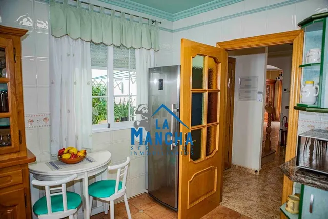 *595.000€* inmobiliaria la mancha vende casa en el barrio de san pablo de Albacete — 18