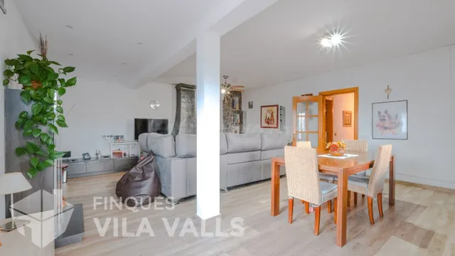 Casa 4 vientos con 2 garajes y piscina! - foto 3