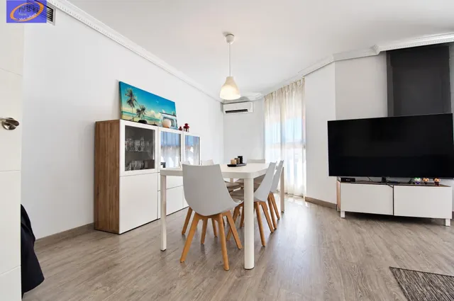 PISO EN VALENCIA PARA ENTRAR A VIVIR CON GARAJE Y TRASTERO I - foto 5
