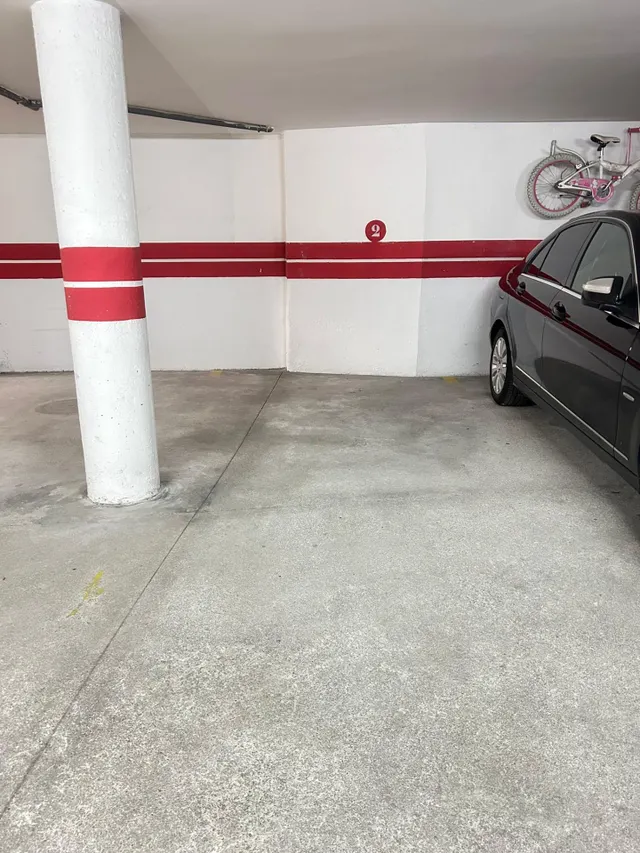 SE VENDE PLAZA DE PARKING — 4