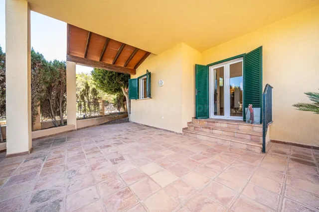 Exclusiva vivienda con jardín y piscina privada en Son Verí Nou — 8