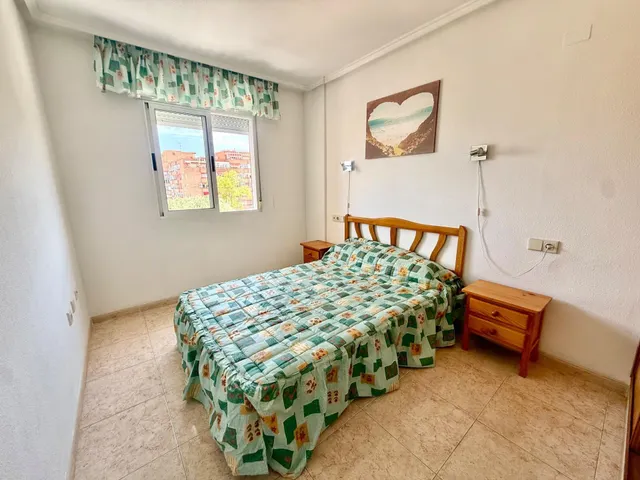 APARTAMENTO CON POSIBILIDAD DE OBTENER LICENCIA TURISTICA. 2 habitaciones + PISCINA — 18