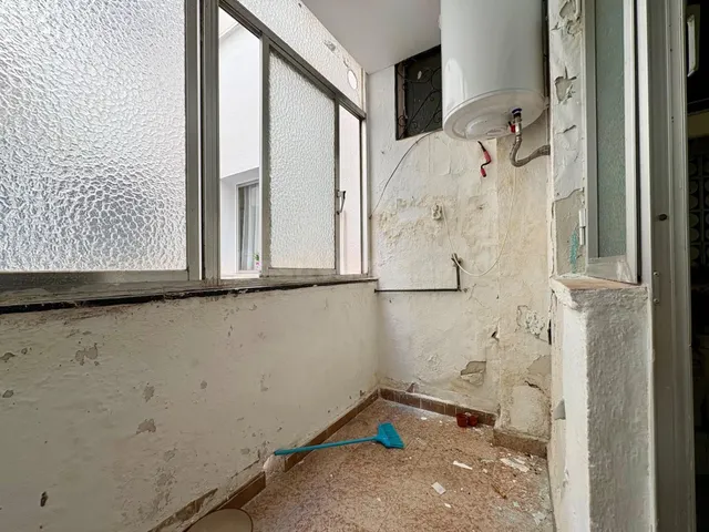 Piso para reformar junto al Mercado de Abastos de Cádiz — 8