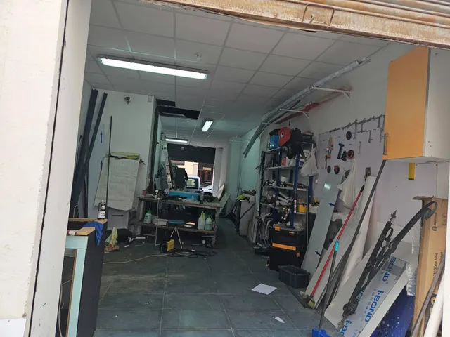 Amplio Local Comercial en Tómbola - Rabasa, Alicante por solo €119.000 — 7