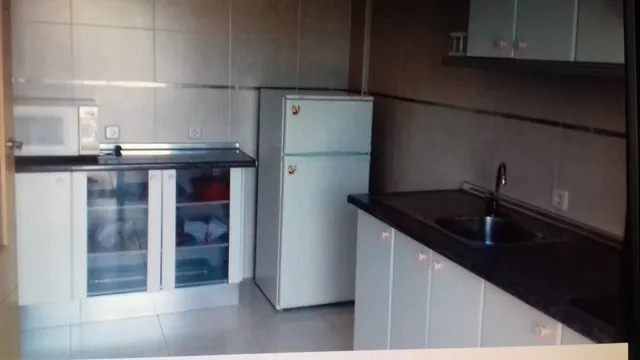 ESTUPENDO CHALET EN EN URB LAS JARAS JUNTO AL EMBALSE LA ENCANTADA , HIPOTECABLE! — 13