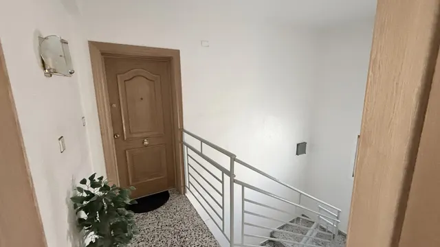 Piso amueblado de 3 dormitorios con balcones en Yecla — 16