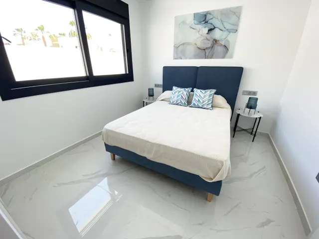 CHALET DE DISEÑO INDEPENDIENTE CON PISCINA — 36