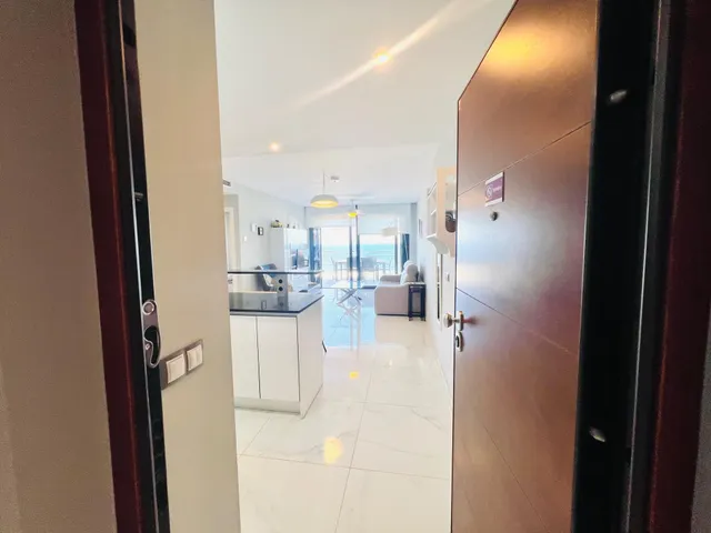 Apartamento en 1ª línea de playa Arenales del Sol. — 9