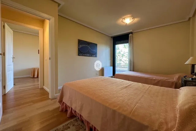 UNA CASA PARA VIVIR Y DISFRUTAR EN FAMILIA — 36