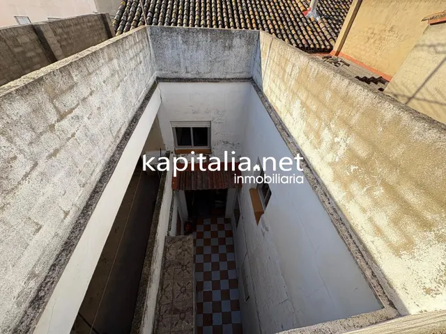 ESTUPENDA CASA A LA VENTA EN MANUEL — 28
