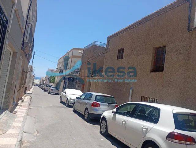 Se vende Casa en la localidad de Adra - foto 3