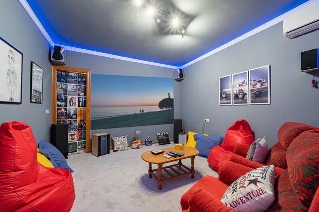 Complejo Turístico 10 habitaciones 515m² en venta - Costa del Sol — 7
