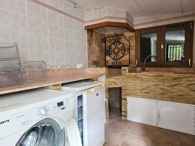 Alquiler anual  Chalet en zona Santa Lucía, con amplia parcela y todas las comodidades — 19