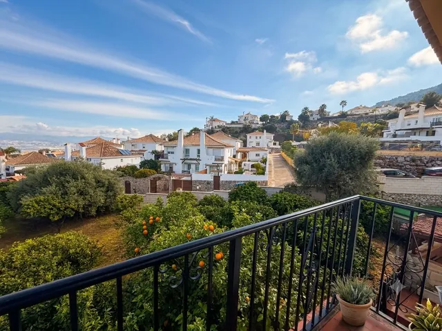 Chalet 4 habitaciones 147m² en venta - Centro — 24