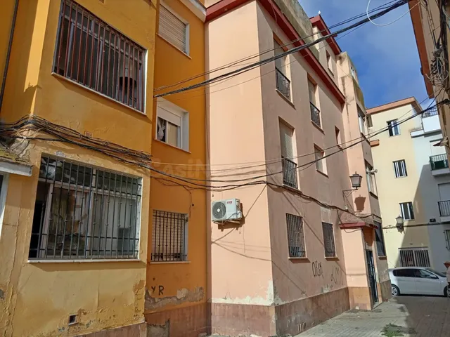 VENTA DE PISO SIN POSESIÓN EN LEPE (HUELVA) - foto 2