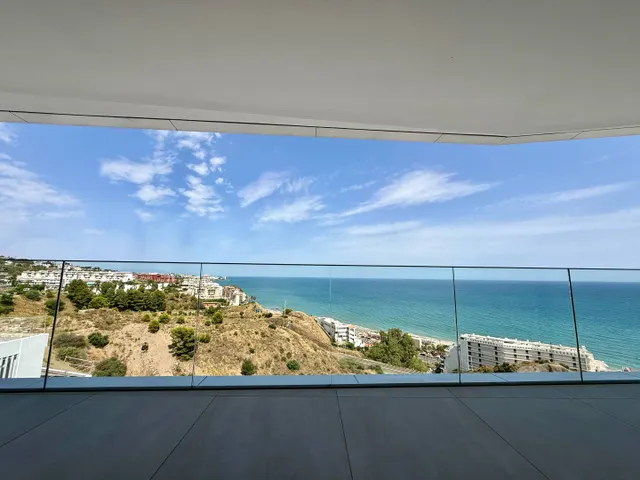 EXCLUSIVO APARTAMENTO CON VISTAS PANORAMICAS AL MAR | HIGUERON – CARVAJAL, FUENGIROLA — 4