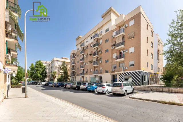 Apartamento en venta - Granada (juan pablo ii) — 3