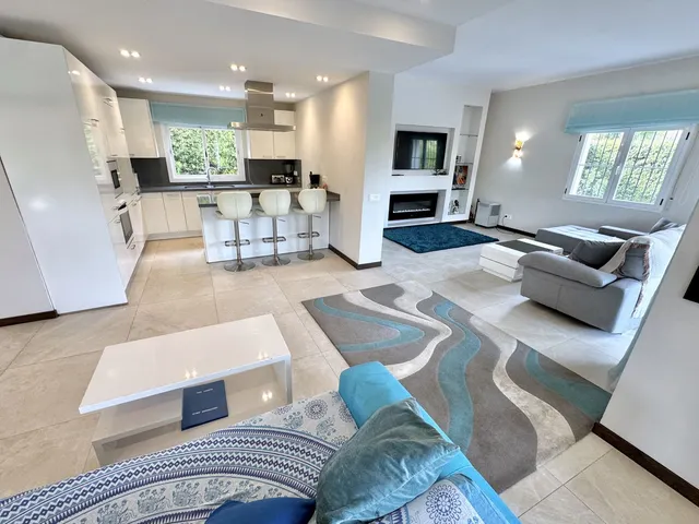 Chalet 5 habitaciones 220m² en venta - Marbella — 7