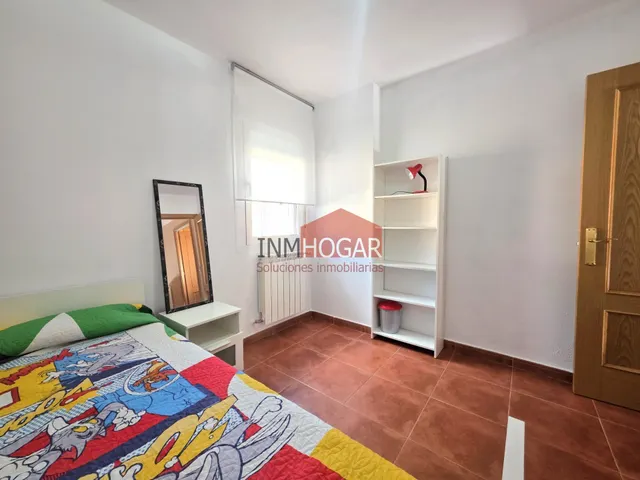 Chalet adosado en hervencias — 28