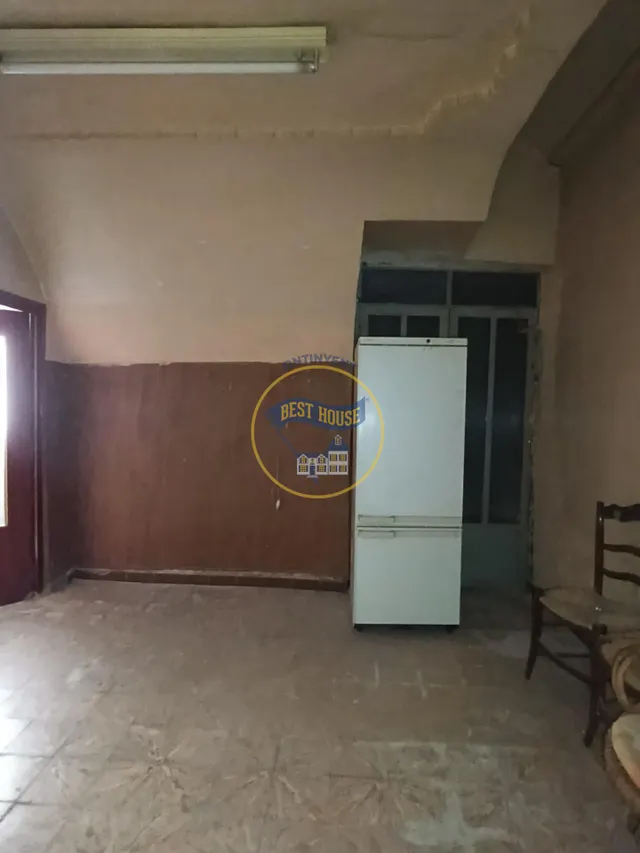 Oportunidad amplia casa de pueblo en Montesa para reformar a tu gusto — 9