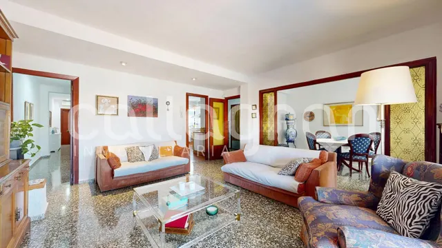 Estupenda Vivienda en Benimámet de tres habitaciones - foto 4