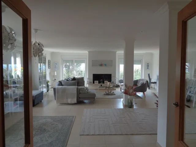 Chalet 4 habitaciones 350m² en venta - Costa del Sol — 11