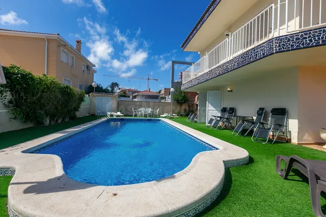 Villa 5 habitaciones 293m² en venta - La Zenia - foto 4