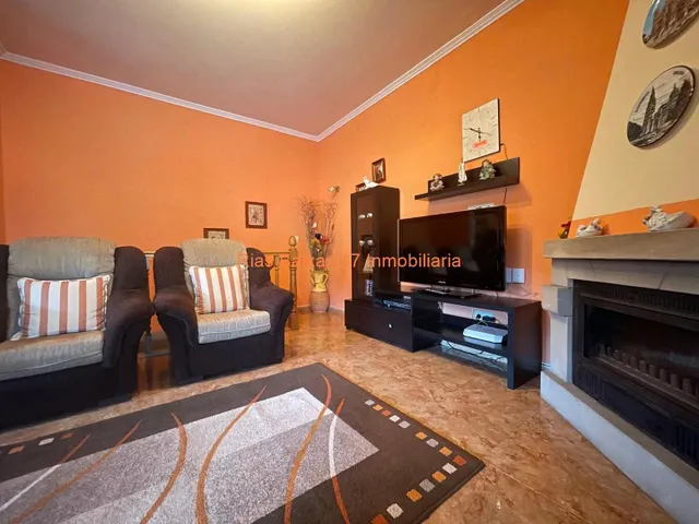 REF 4206 CASA 5 DORM. CON AMPLIA PARCELA CERRADA ( MOS ) — 18