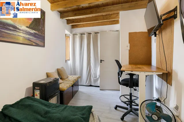 Casa unifamiliar reformada. — 16