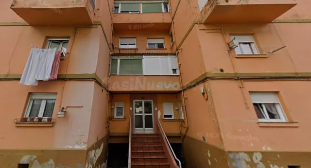 Se vende Piso ALQUILADO en Calle Río Ebro 9 de Torrelavega ( - foto 3