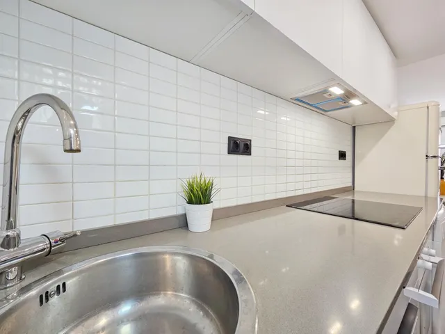 Atico con terraza privada en Calle de la Lluna (Ciutat Vella / El Raval) — 17