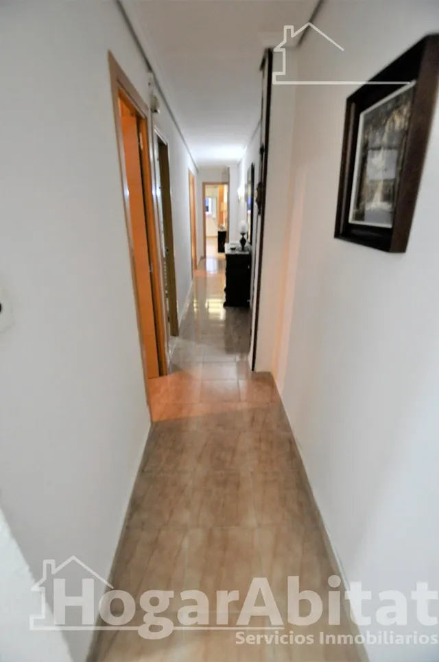 AMPLIO Y ALTO CON GARAJE CERCA DEL JARDÍN DEL TURIA — 25