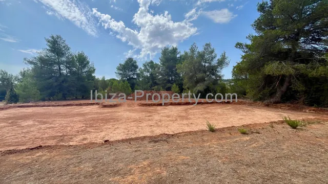 VENTA - Terreno con licencia cerca de San Rafael — 16