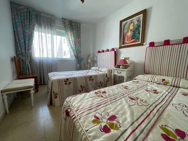 Encantador Piso en el Corazón de Águilas - ¡Tu Nuevo Hogar Cerca del Mar! — 22